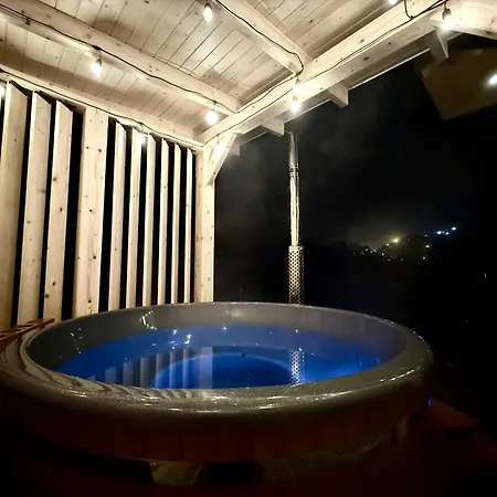 Osada Snozka - W Gorach Z Balia I Kominkiem Клюшковце